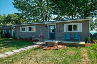 4 ERIE VIEW Lane, Haldimand County, ON N0A 1L0