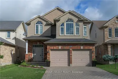 1146 SILVERFOX Drive, London North, ON N6G 0C4