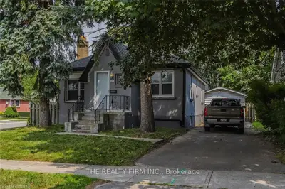 452 MERLIN Street, London East, ON N5W 5B1