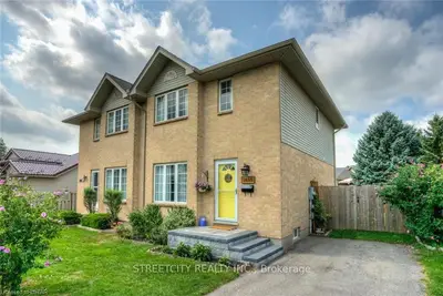 1855 Marconi Boulevard, London East, ON N5V 4Y1