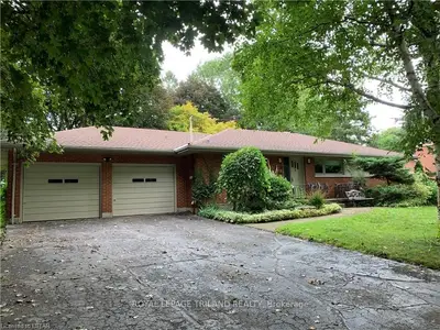 29 HEATHCOTE Avenue, London North, ON N6G 1V3