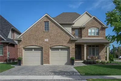 1504 LOGANS Trail, London South, ON N6K 0B3