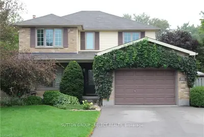 152 KILLARNEY Court, London North, ON N5X 2B6