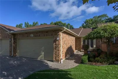 445 RIVERSIDE Drive 11, London North, ON N6H 2R8