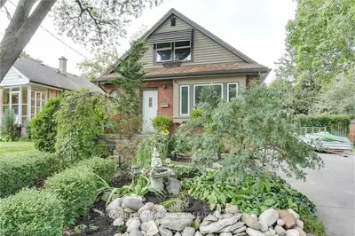 759 Grosvenor Street, Woodstock, On N4s 5g5