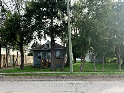 464-466 THIRD Street, London East, ON N5V 2B9