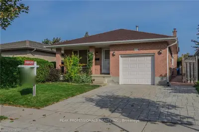 98 ASHLEY Crescent, London South, ON N6E 3P8