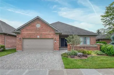 50 NORTHUMBERLAND Road 37, London North, ON N6H 5J2