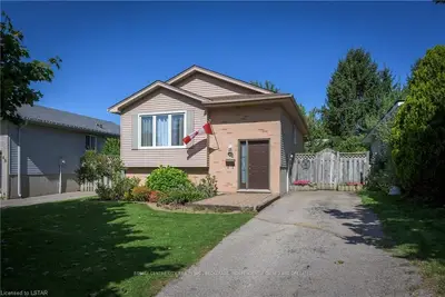 42 WOODFERN Road, London East, ON N5W 5X7