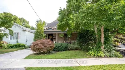 133 SYDENHAM Street, London East, ON N6A 1W1