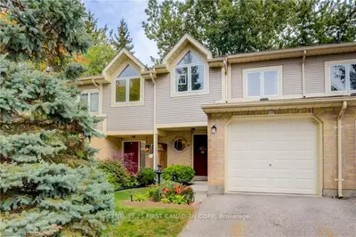 9 AILSA Place 46, London South, ON N5Z 4Z6