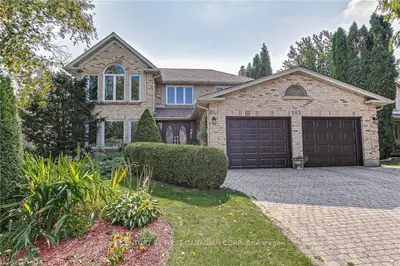 203 SUNNYSIDE Drive, London North, ON N5X 3R1