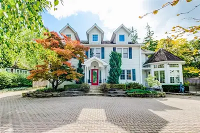 91 COMMISSIONERS Road E, London South, ON N6C 2S9
