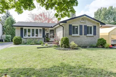 45 SANDALWOOD Crescent, London North, ON N6G 2Z6