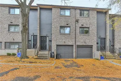 40 SUMMIT Avenue 14, London North, ON N6H 4S3