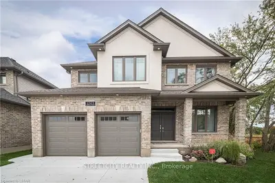 2323 BAKERVILLA Street, London South, ON N6P 0E7
