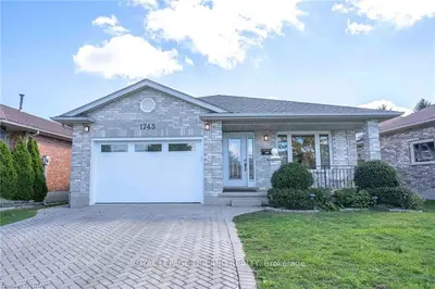 1745 JALNA Boulevard, London South, ON N6E 3S5
