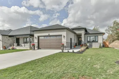 24 Brookside Lane, Tillsonburg, On N4g 0a1