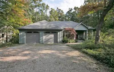 10156 RED PINE Road, Lambton Shores, ON N0M 1T0