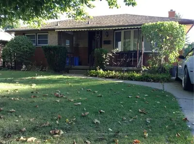 1168 FARNSBOROUGH Crescent, London East, ON N5V 2L6