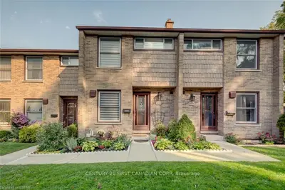 662 WONDERLAND Road S, London South, ON N6K 1L8