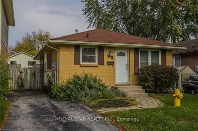 47 Speight Crescent, London East, ON N5V 3W3