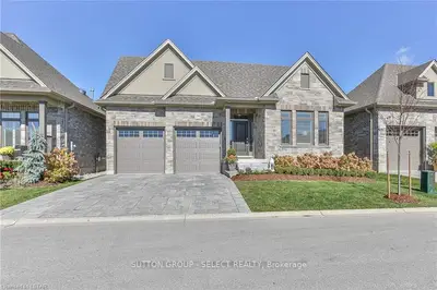 1205 RIVERSIDE Drive 26, London North, ON N6H 0H7