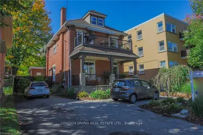 63 RIDOUT Street S, London South, ON N6C 3W9