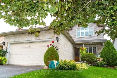 109 CEDARWOOD Crescent, London North, ON N6H 5E7