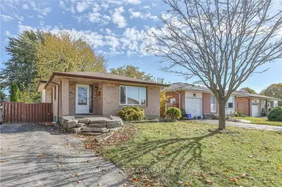 175 CLARA Crescent, London South, ON N6E 3H1