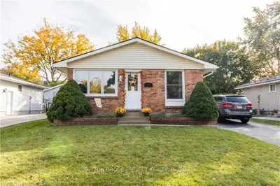 78 STROUD Crescent, London South, ON N6E 1Z6