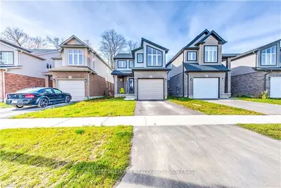 2043 CEDARPARK Drive, London North, ON N5X 0N2