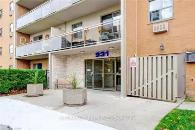 931 WONDERLAND Road S 311, London South, ON N6K 2X6