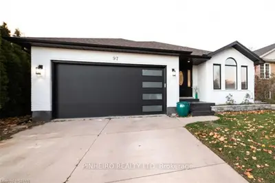 97 MIDDLESEX Drive, Strathroy-Caradoc, ON N7G 4G5