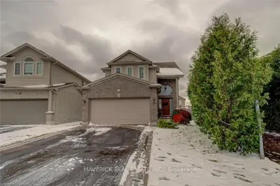 1205 SMITHER Road, London North, ON N6G 5R8