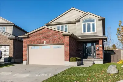941 BRADSHAW Crescent, London North, ON N5X 0B6