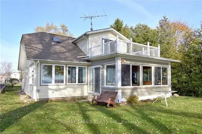 527 CUMBERLAND Way, Essex, ON N0R 1G0