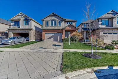 549 BLACKACRES Boulevard, London North, ON N6G 0H8