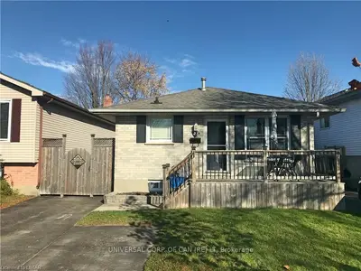 35 SPEIGHT Crescent, London East, ON N5V 3W3