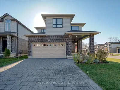 524 SOPHIA Crescent, London North, ON N6G 0T4