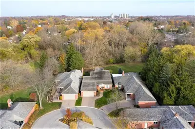 1015 HUNT CLUB Mews, London North, ON N6H 4R7