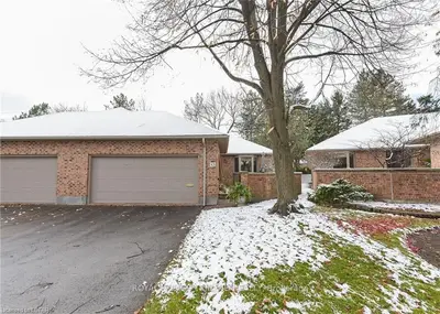 1443 COMMISSIONERS Road W 43, London South, ON N6K 1E2