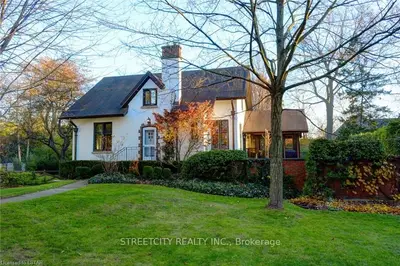 149 VICTORIA Street, London East, ON N6A 2B6