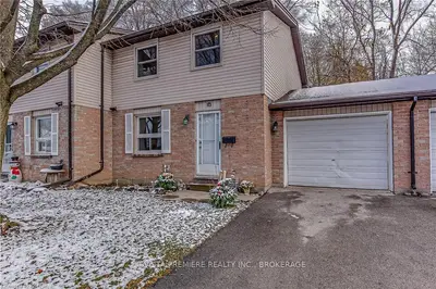 242 TAYLOR Street 14, London East, ON N5Y 2J7