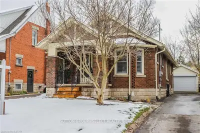 641 EMERY Street E, London South, ON N6C 2G3