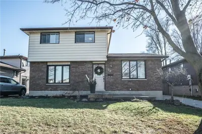 23 GOLDPARK Road, Chatham-Kent, ON N7L 4X9
