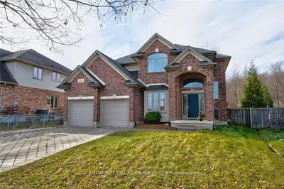 223 RICHMEADOW Road, London North, ON N6H 5T3