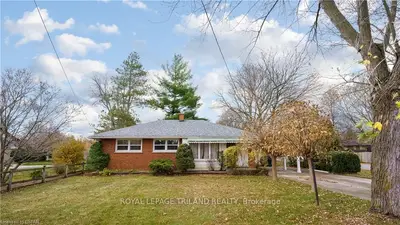 353 HEAD Street N, Strathroy-Caradoc, ON N7G 2K1
