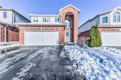 1898 BLACKWATER Road, London North, ON N5X 4M1