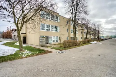 1447 HURON Street 317, London East, ON N5V 2E6